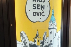 Malba na zeď reklamního poutače od Dave Art