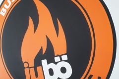 Logo Bushcraft na stěně od Dave Art